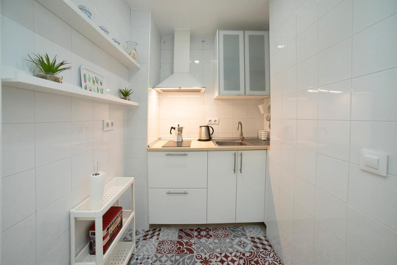 Alohamundi Lumbreras Ii Seville